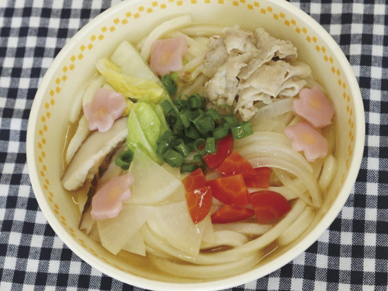 香川県高松市 年明け八菜うどん